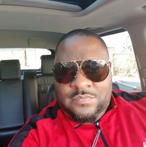 Meet your Posher, Earl